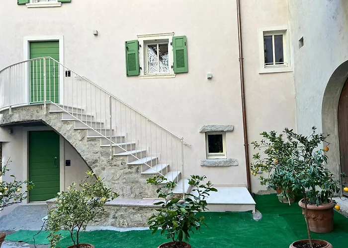 Al Castello Dei Limoni Appart hôtel 3*