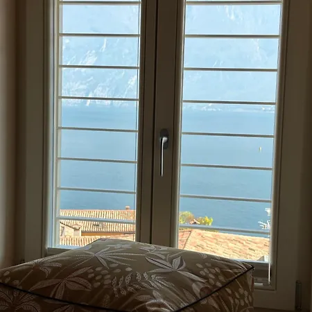 Al Castello Dei Limoni