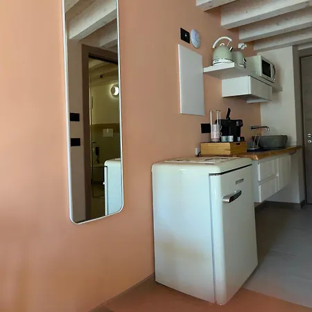 Al Castello Dei Limoni ليمونِ سول غاردا